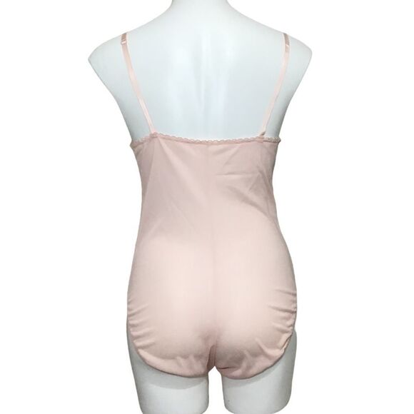 Formfit Rogers Vintage Baby Pink Bodysuit Mushroom Style Size 34/12 - Picture 3 of 14